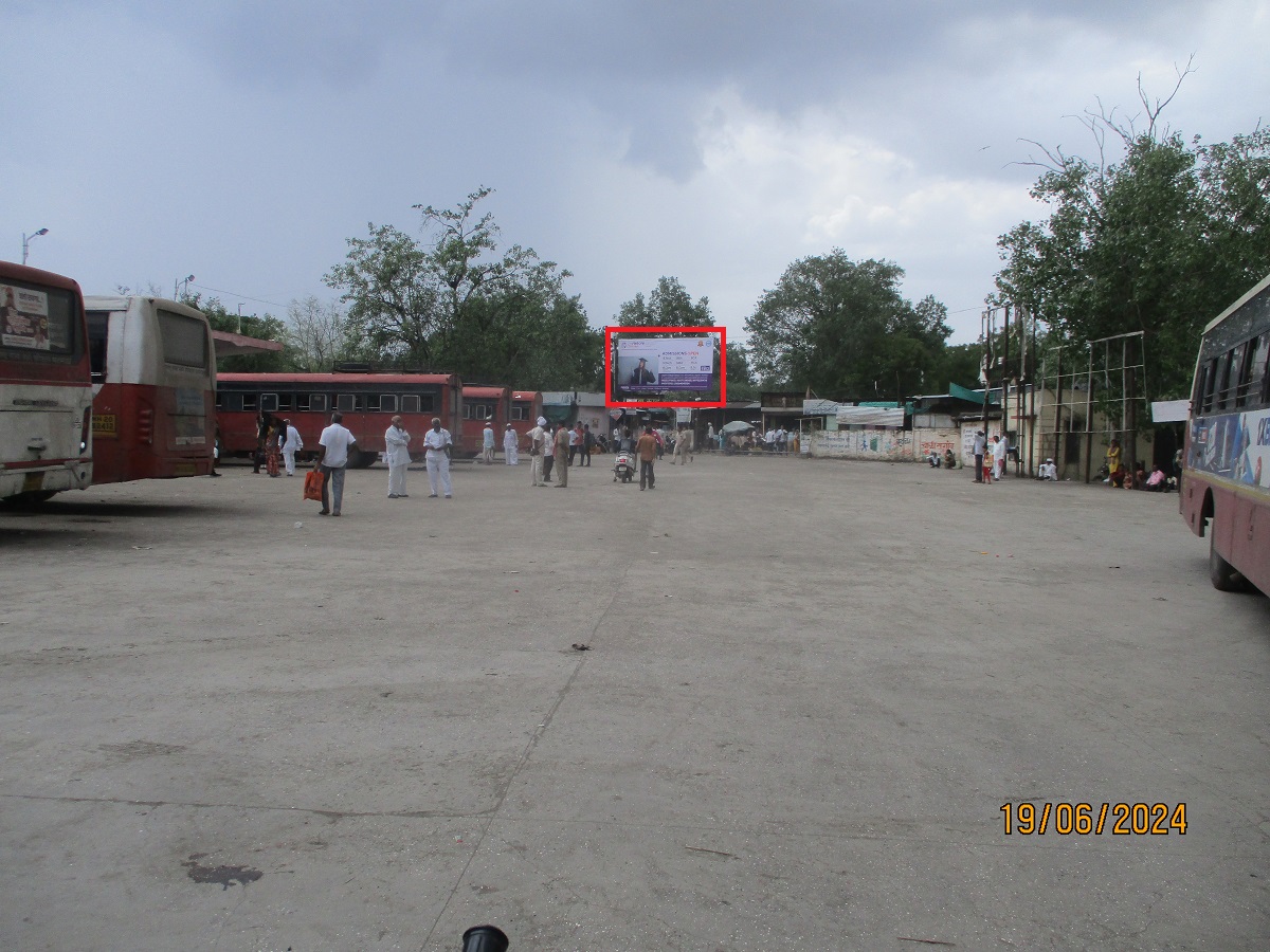  CHALISGAON BUS STAND A  Jalgaon Hoarding